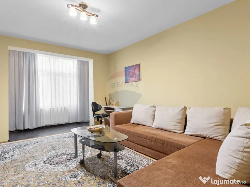 Apartament spațios cu 2 camere de închiriat în zona Po... 