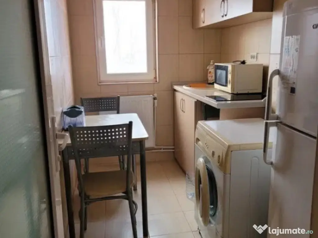 Garsoniera de vanzare zona POARTA 6, MOBILATA/UTILATA 