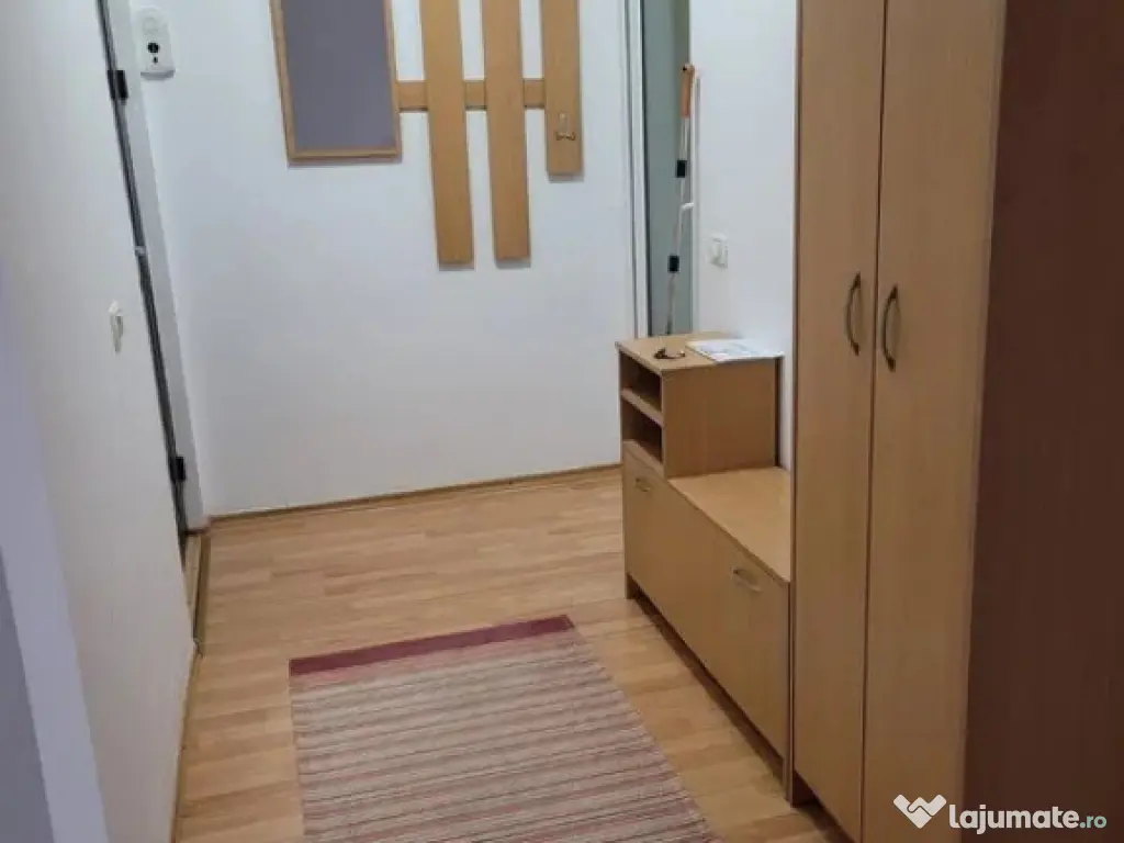 Garsoniera de vanzare zona POARTA 6, MOBILATA/UTILATA 