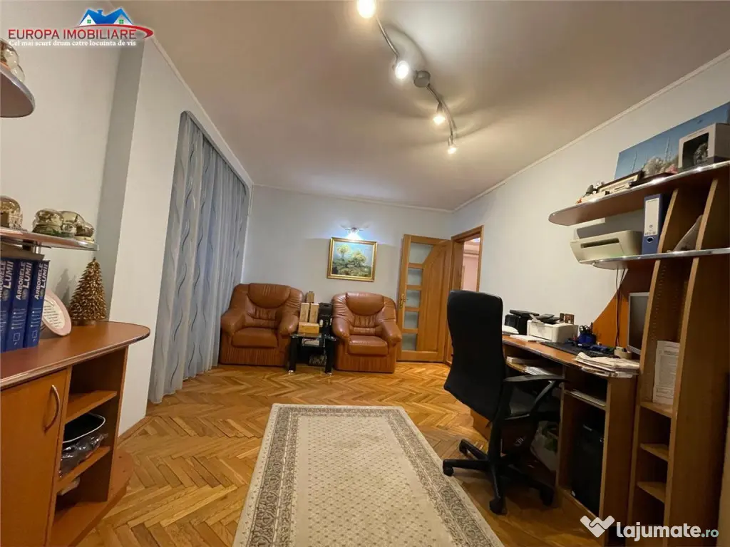 Apartament 3 camere zona centrala Tulcea