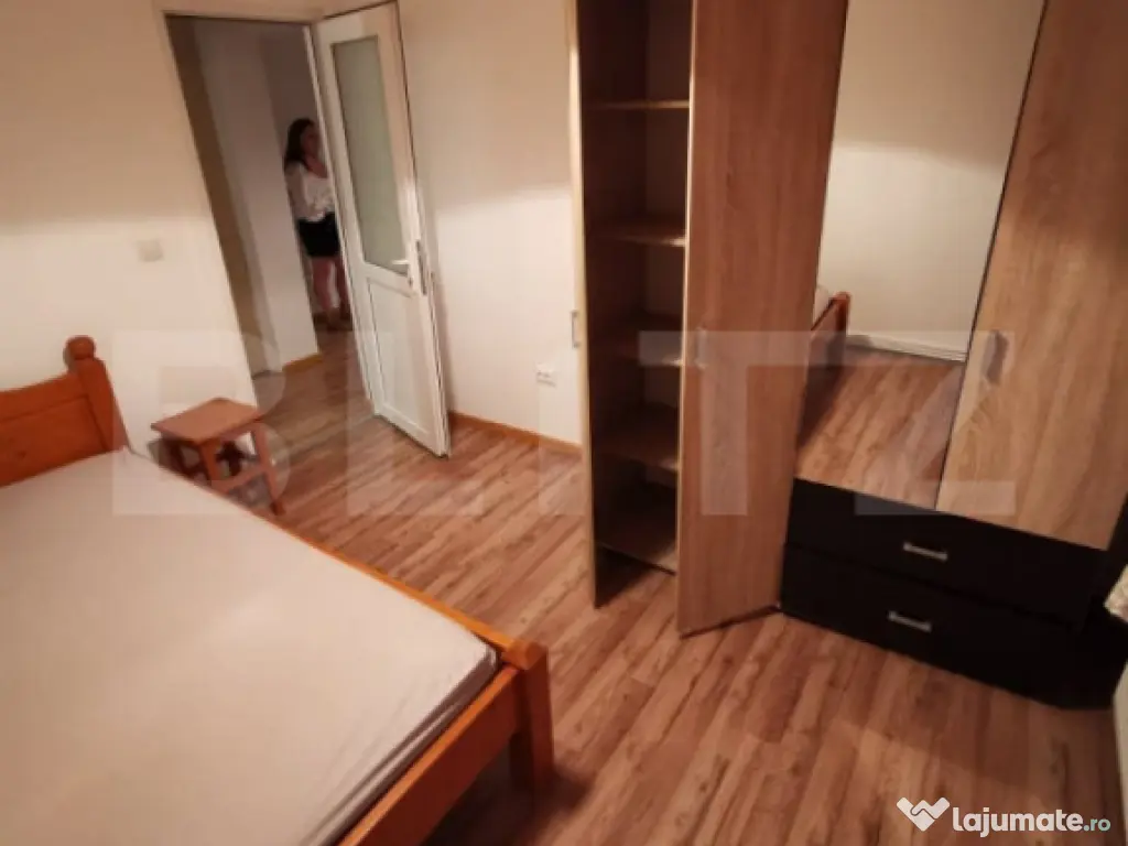 Apartament 3 camere, 62 mp, zona Podu Ros