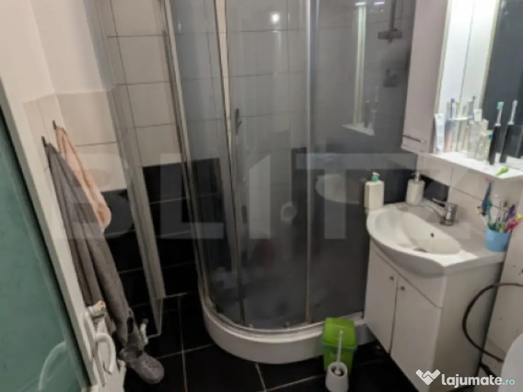 Apartament 3 camere, 62 mp, zona Podu Ros