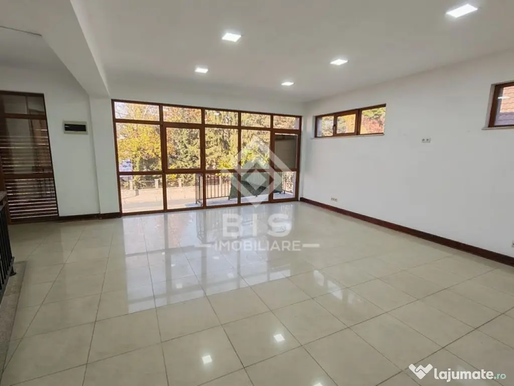 Spațiu Generos de Închiriat - 90 mp Utili - Zonă Ultra...