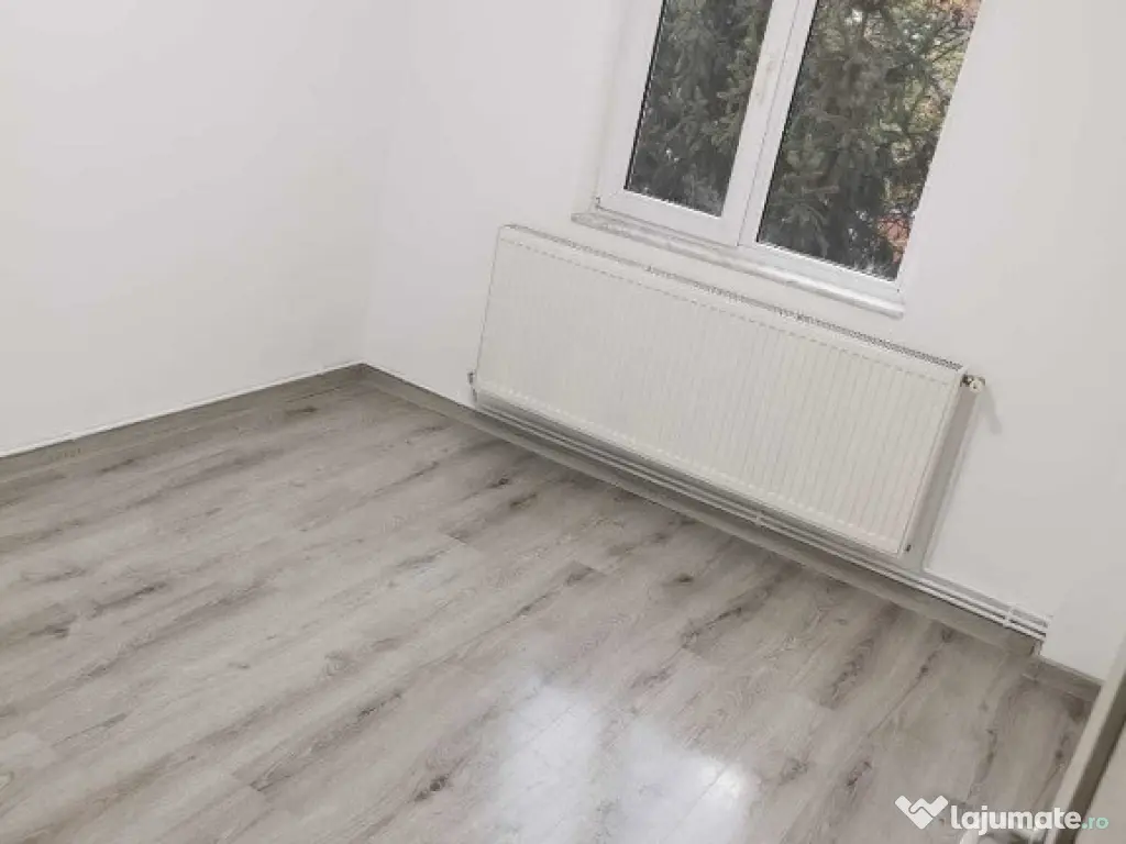 Apartament 3 camere zona GRIVITEI 