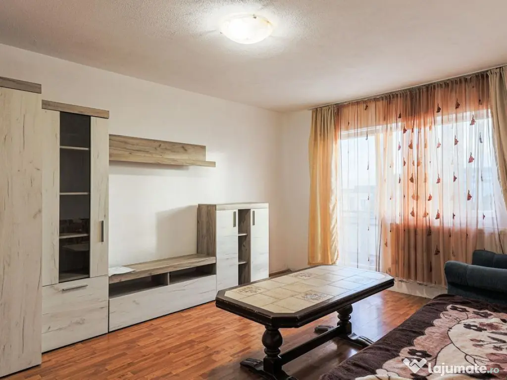 Apartament cu 3 camere, Aradul Nou - complet mobilat 