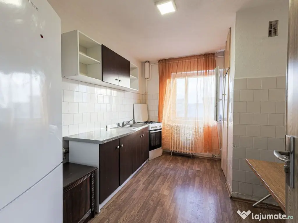 Apartament cu 3 camere, Aradul Nou - complet mobilat 