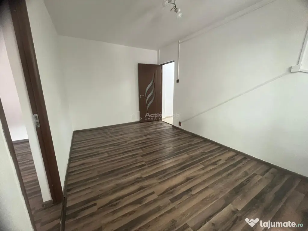 Caransebes, 3 Camere, Zona Nord 