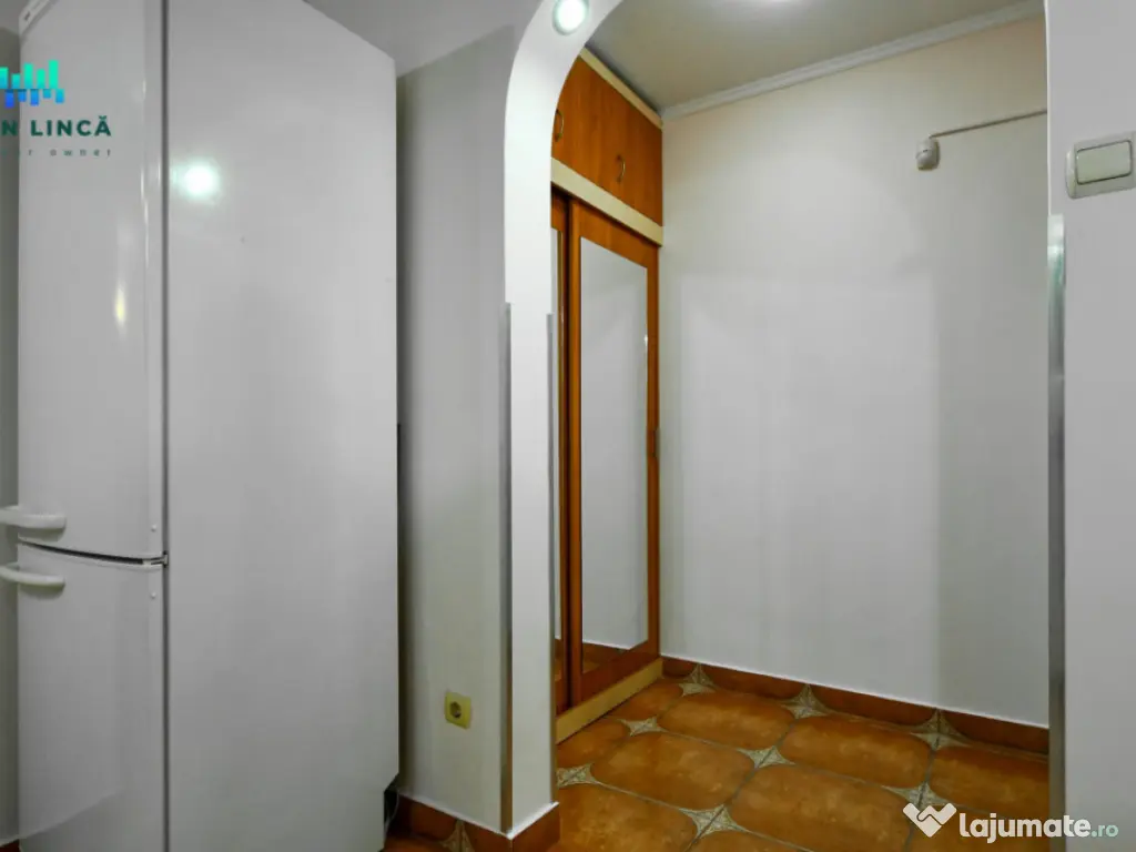 Casa de Cultura-3 camere transformat in 2 camere+zona dinnin