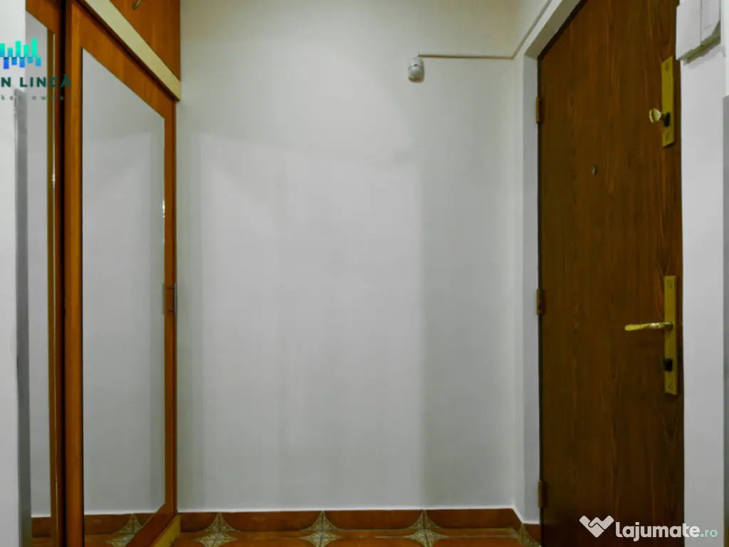 Casa de Cultura-3 camere transformat in 2 camere+zona dinnin