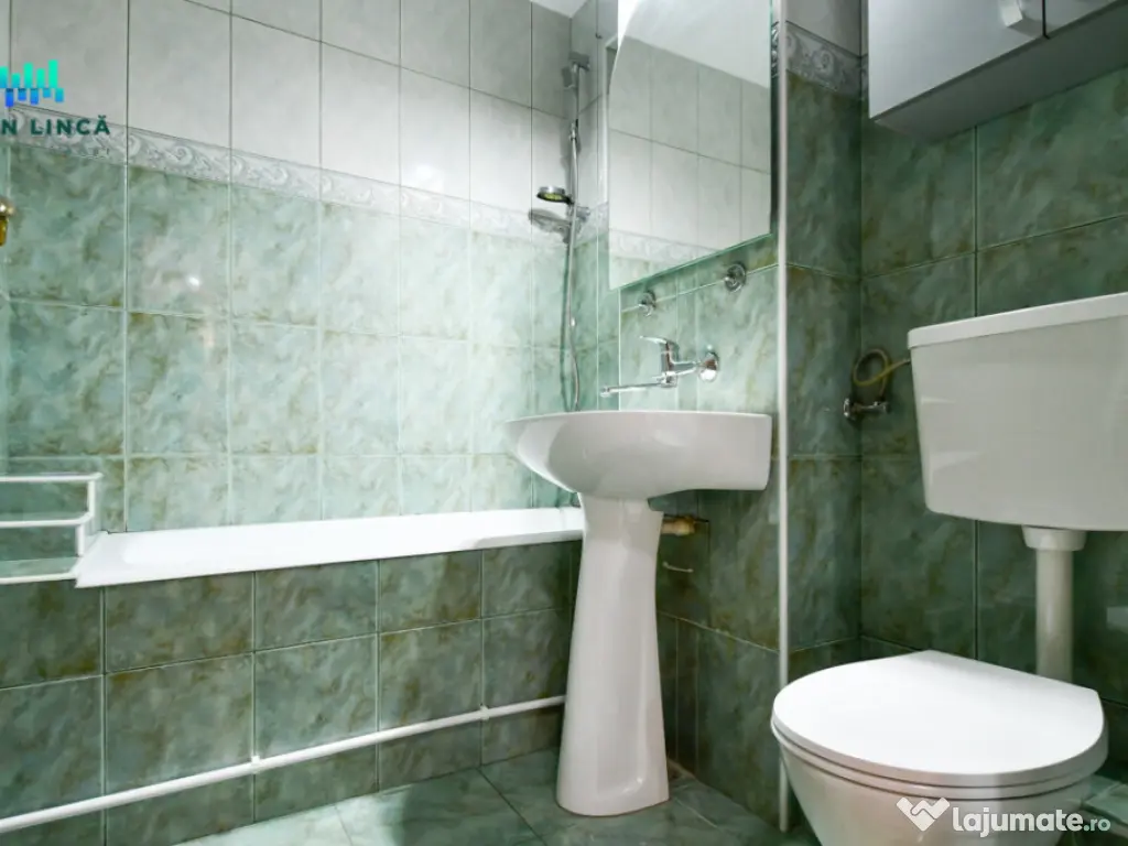 Casa de Cultura-3 camere transformat in 2 camere+zona dinnin