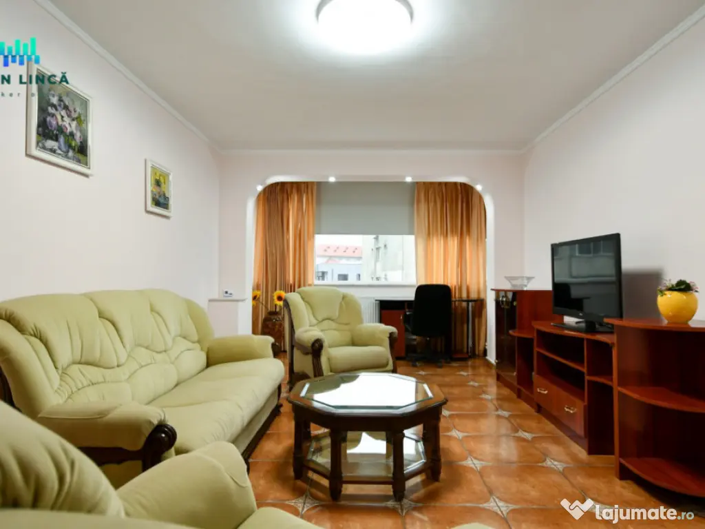 Casa de Cultura-3 camere transformat in 2 camere+zona dinnin