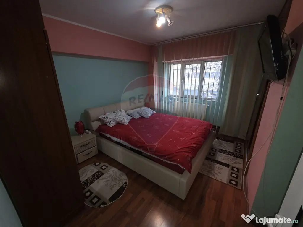 Apartament cu 3 camere etajul 1, Campineanca 