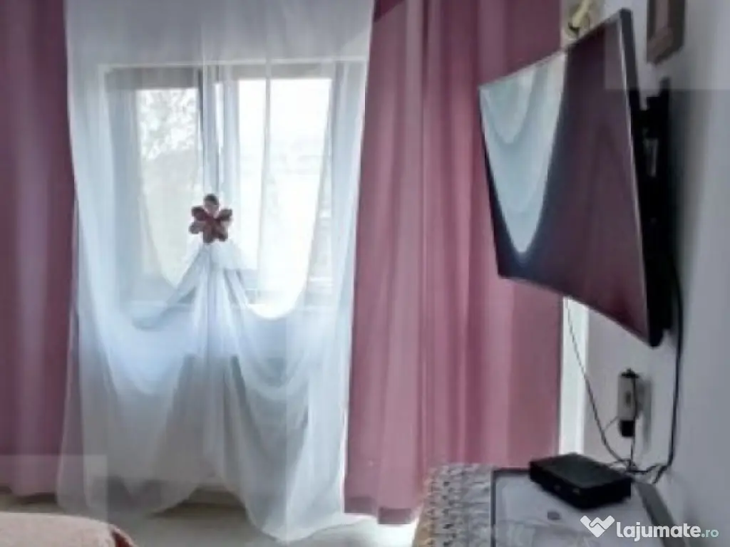 Casă elegantă într‑un duplex mobilat, curte 208 m² ? 