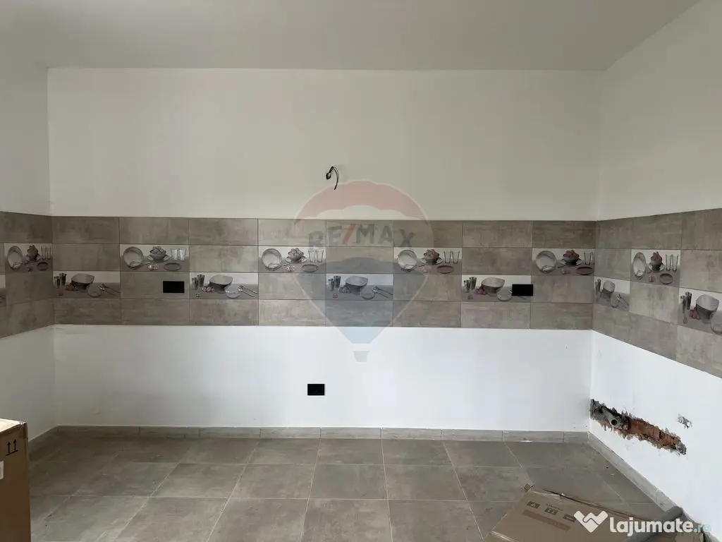 Casă / Vilă cu 5 camere de vânzare 