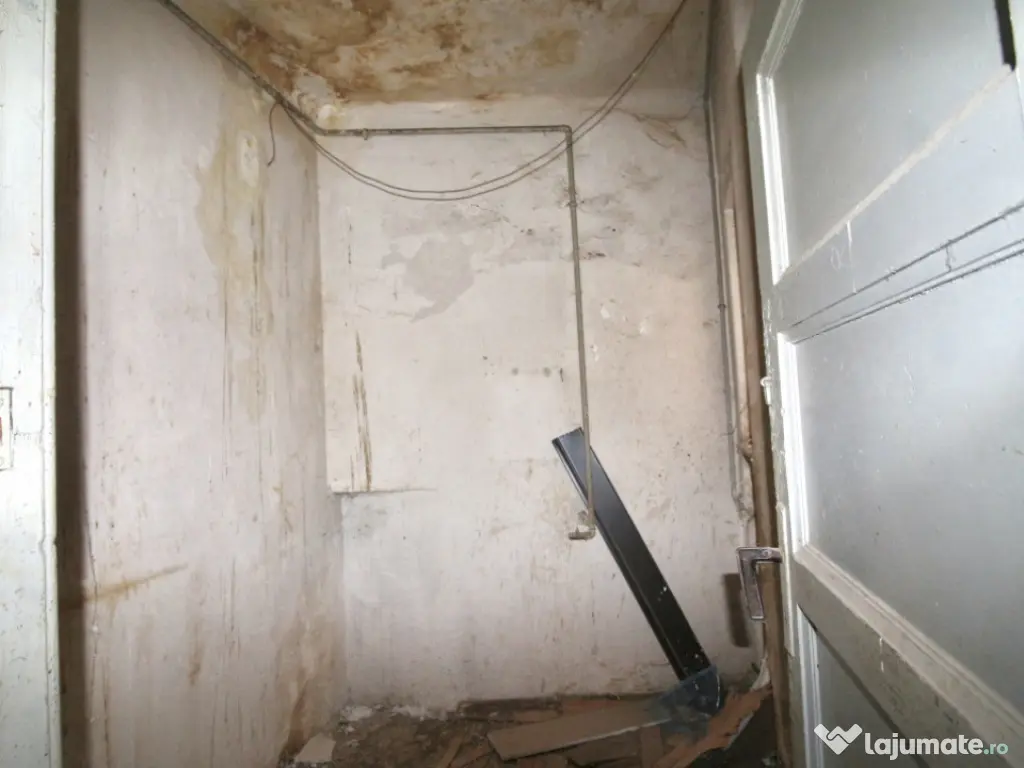 CISMIGIU -BERZEI, MANSARDA NEAMENAJATA, 125 MP! 