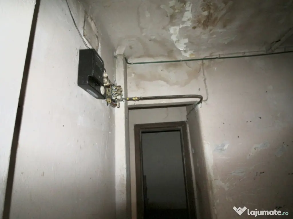 CISMIGIU -BERZEI, MANSARDA NEAMENAJATA, 125 MP! 