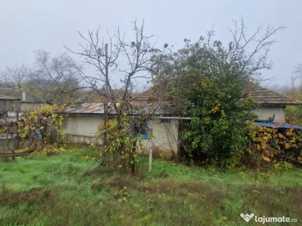 MINERI - CASA 4 CAMERE SUPRAFATA 97 MP, TEREN 3300 MP