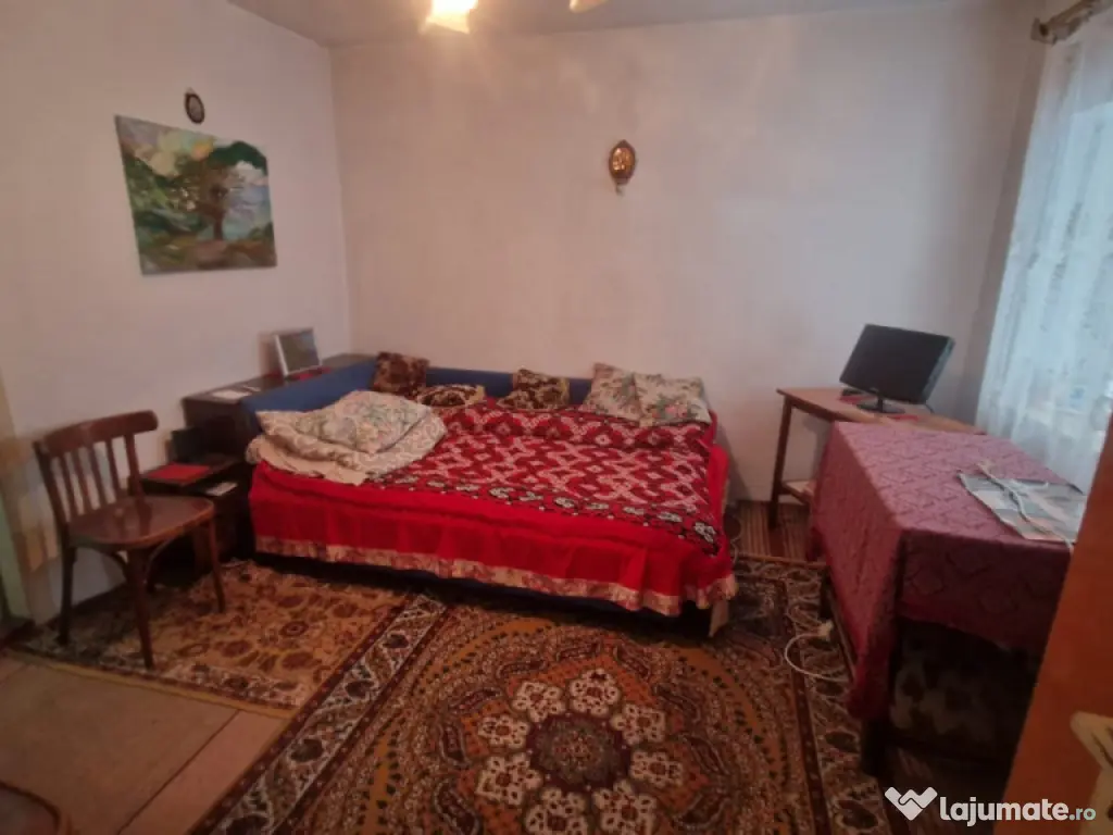 MINERI - CASA 4 CAMERE SUPRAFATA 97 MP, TEREN 3300 MP