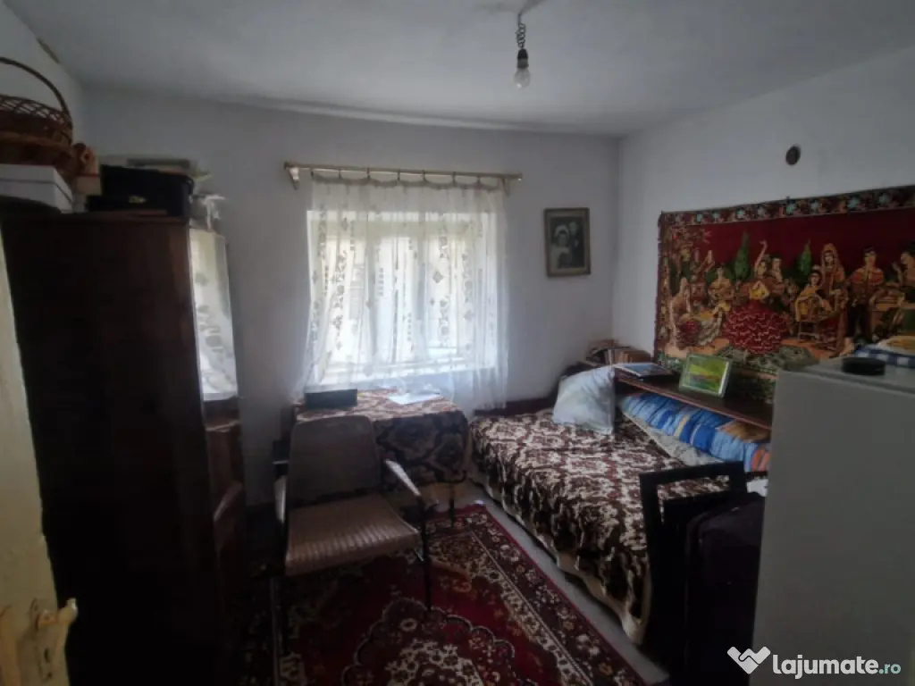 MINERI - CASA 4 CAMERE SUPRAFATA 97 MP, TEREN 3300 MP