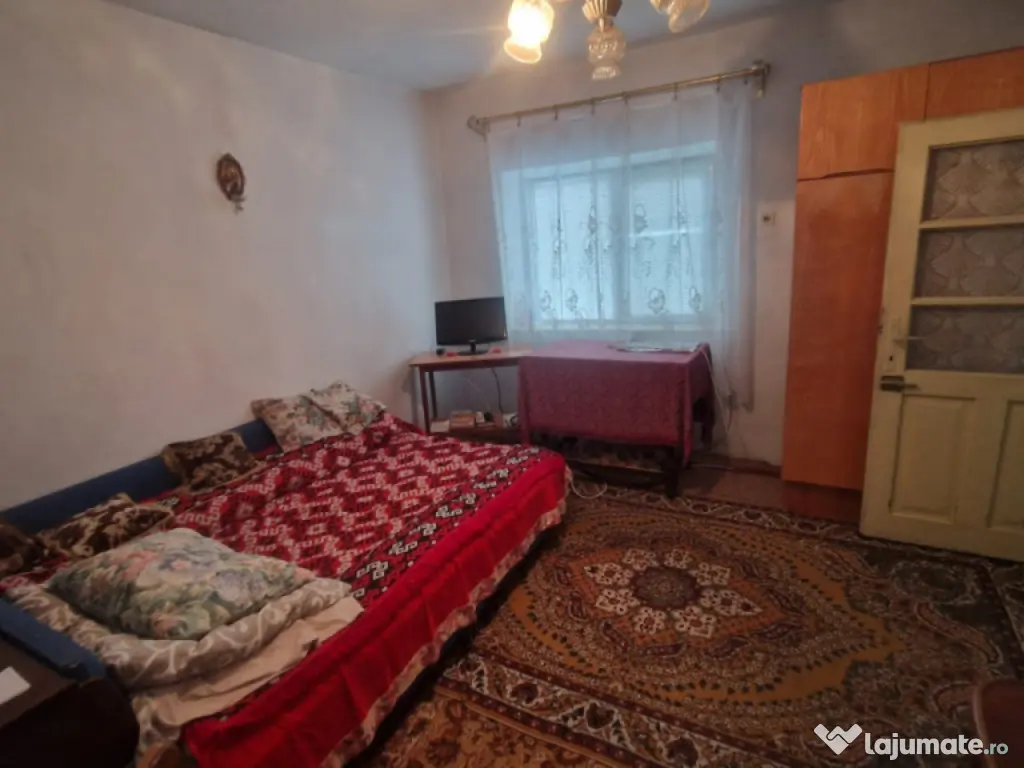 MINERI - CASA 4 CAMERE SUPRAFATA 97 MP, TEREN 3300 MP