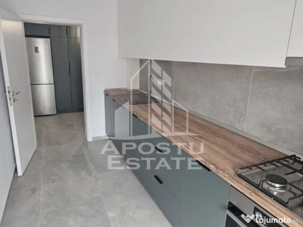 Apartament 2 camere, decomandat, loc de parcare, Giroc 