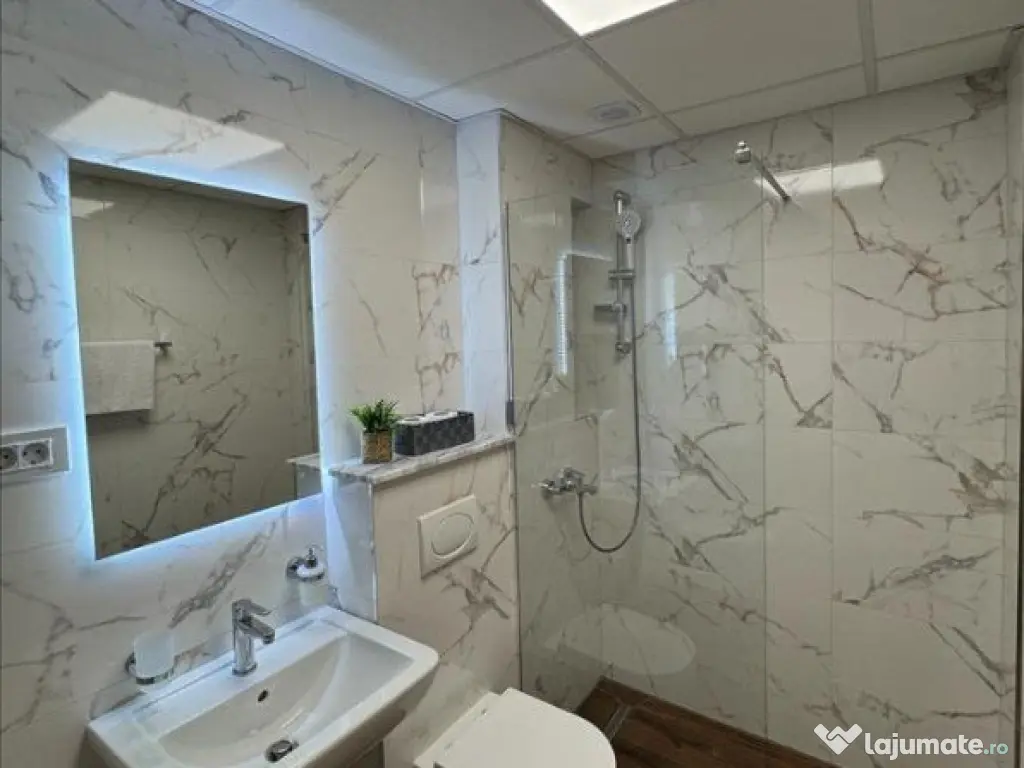 Garsoniera spre inchiriere in Aparatorii Patriei