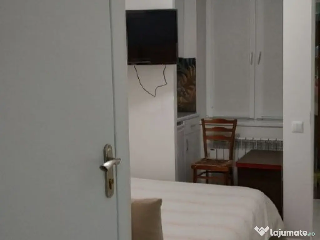 Inchiriere garsoniera in zona Piata Sudului 