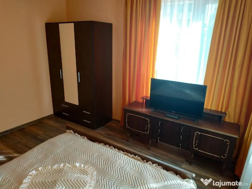 Apartament cu 2 camere de inchiriat zona Aviatiei 