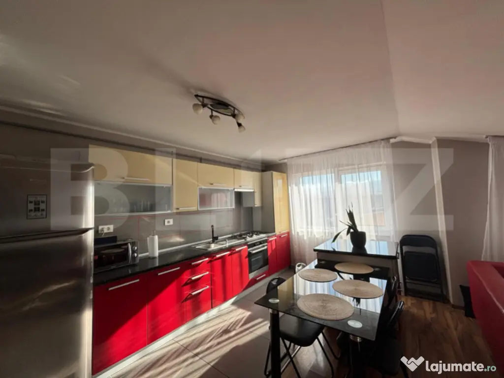 Apartament cu 3 camere, 87 mp, parcare, zona Eroilor