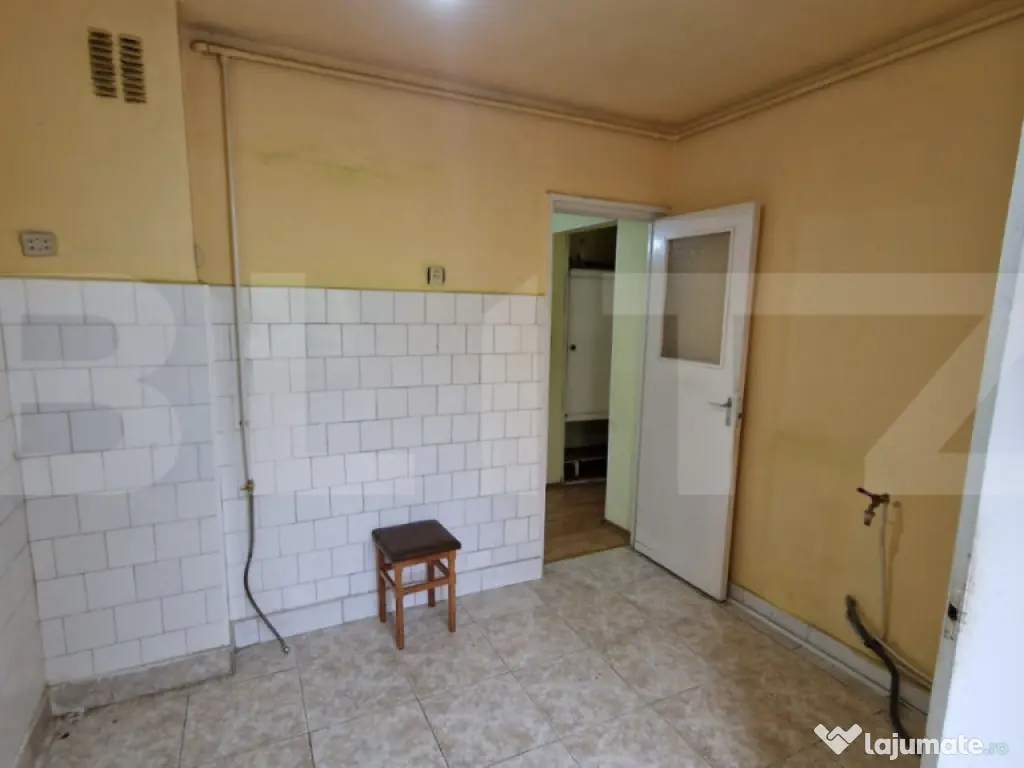 Apartament cu 3 camere decomandate - 66 mp - Deva
