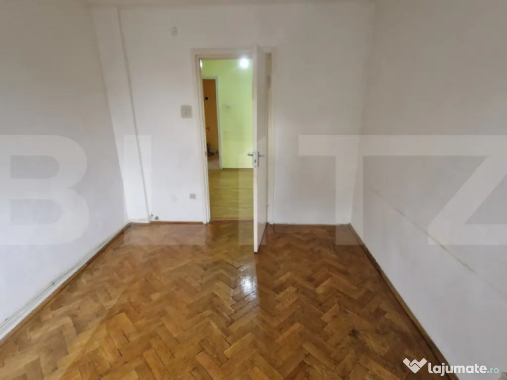 Apartament cu 3 camere decomandate - 66 mp - Deva