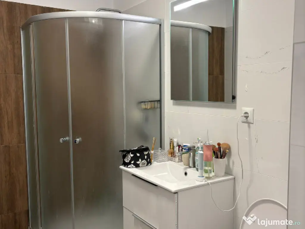 Comision 0!!!Apartament 2 camere decomandat,parcare,zona Cetatii 