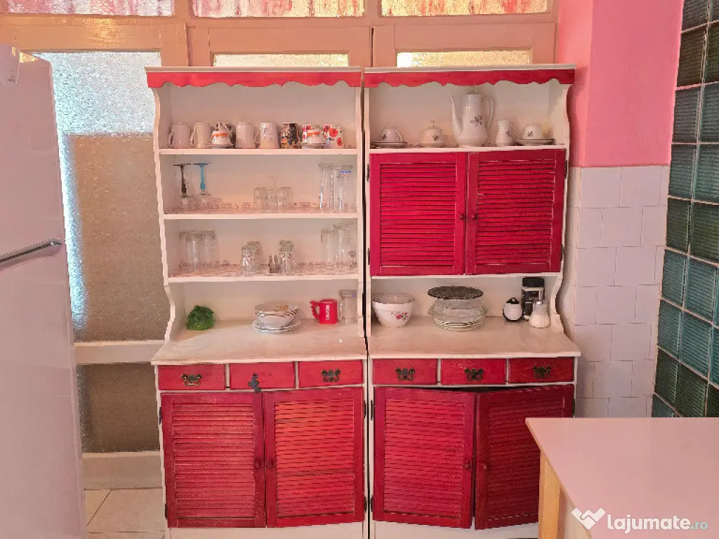 Vand apartament 2 camere decomandat in Deva, etaj 2, 