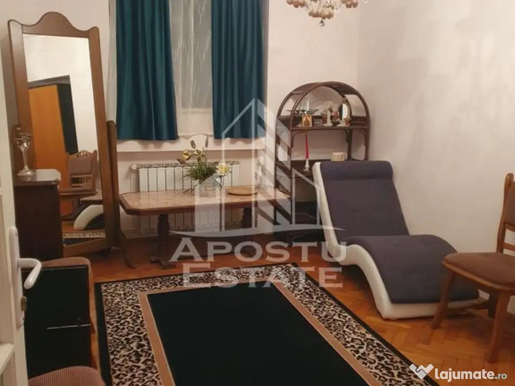 Casa individuala pretabila pentru pensiune, Giarmata 