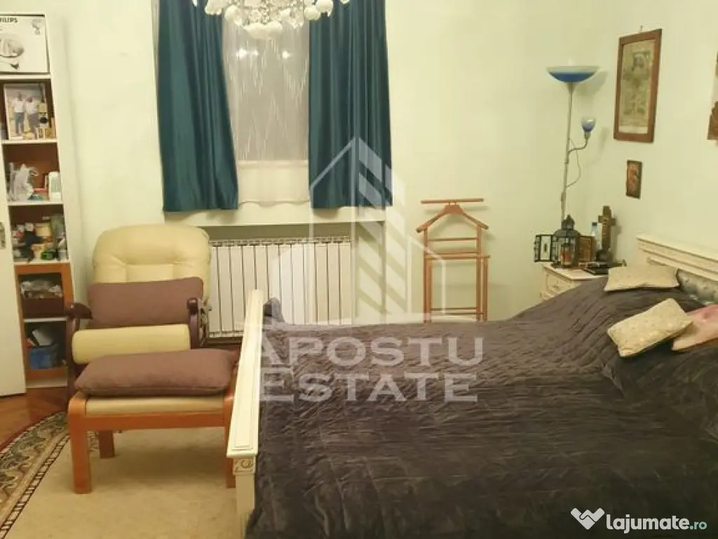 Casa individuala pretabila pentru pensiune, Giarmata 