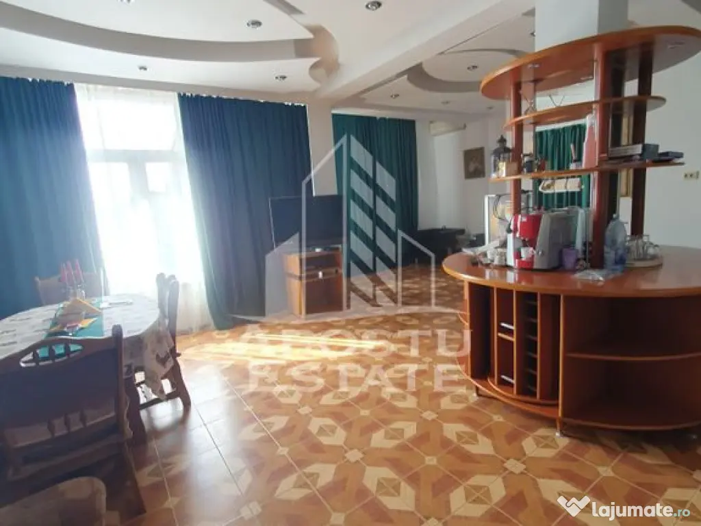 Casa individuala pretabila pentru pensiune, Giarmata 