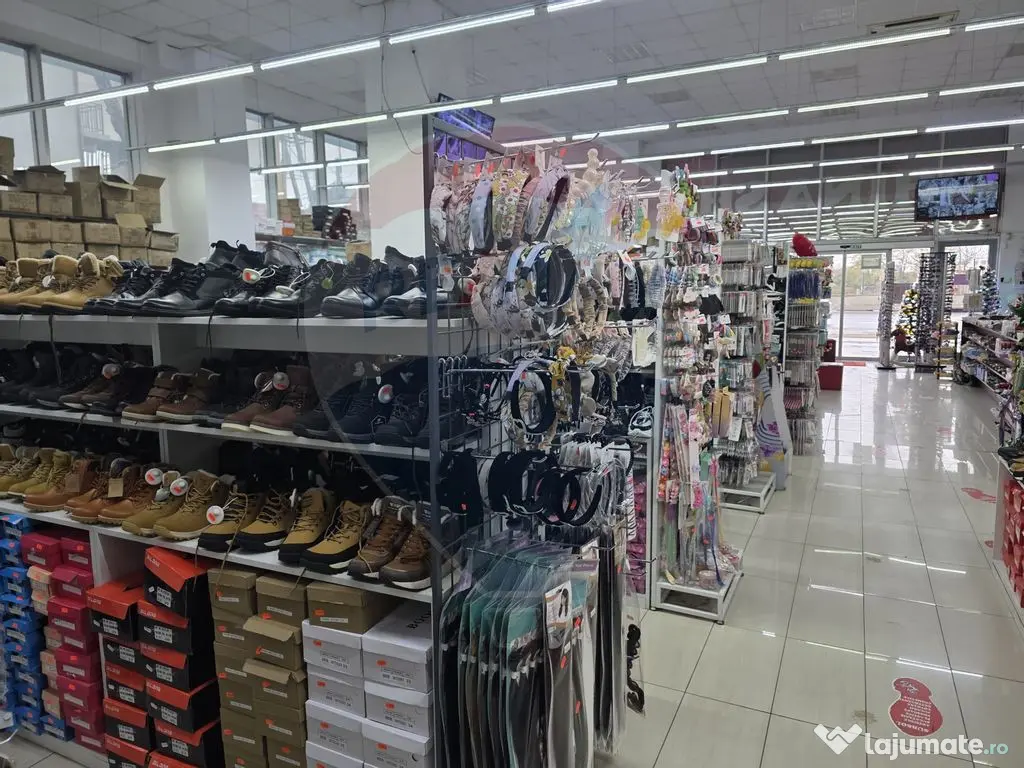 Spații comerciale + birouri Otopeni 2246 mp inchiriere t... 