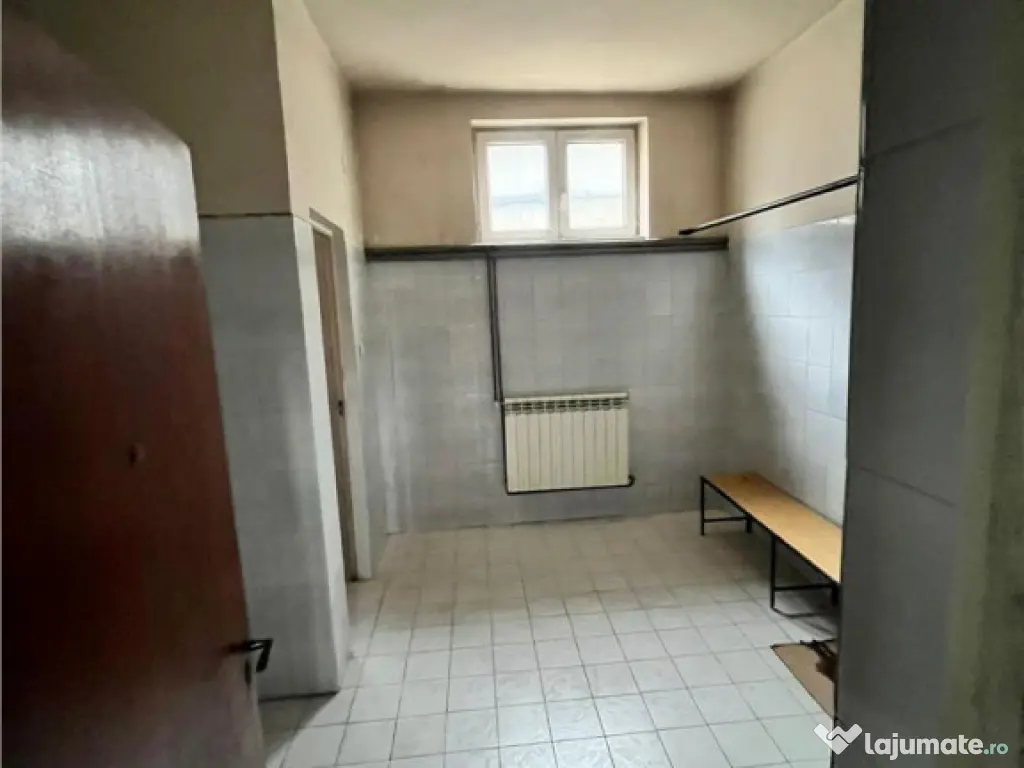 HALA DE INCHIRIAT, 540 MP