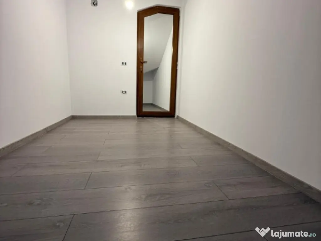 Apartament 5 camere,Tip Penthouse bragadiru Sos Alexandriei 