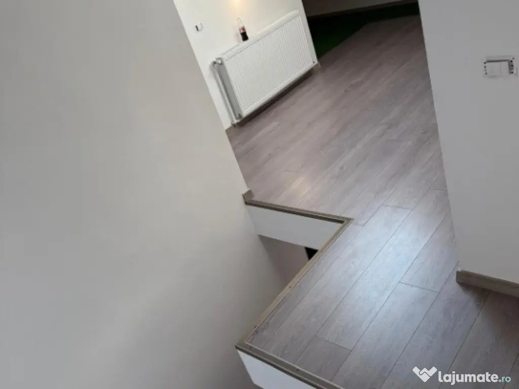 Apartament 5 camere,Tip Penthouse bragadiru Sos Alexandriei 