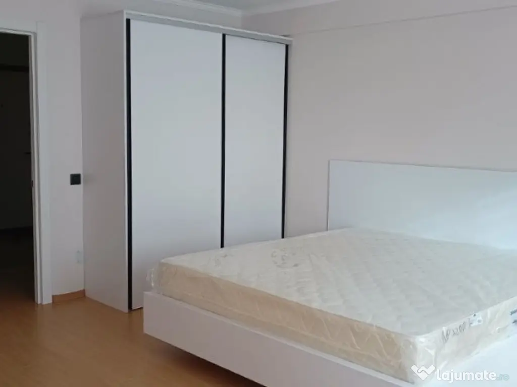 Garsoniera de inchiriat in zona Progresul