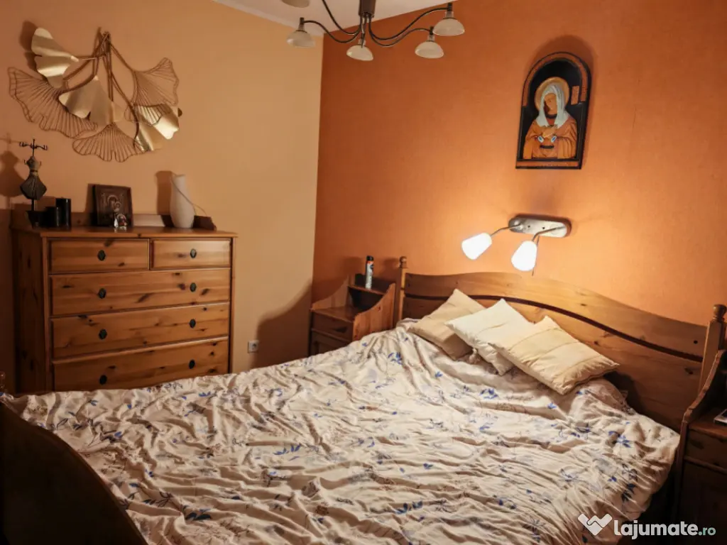 Apartament 3 camere de vanzare zona Tomis Nord, Constanta 