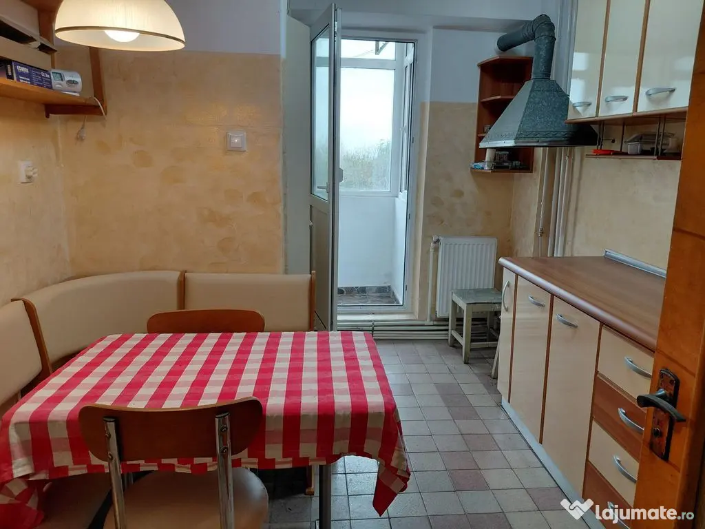 Apartament 2 camere, dec, etaj 3/8, Mazepa 2, vedere Dunare