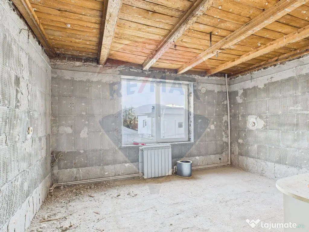 Vila S+P+2+M, 15 camere, ideala pentru investitie - Ștef... 