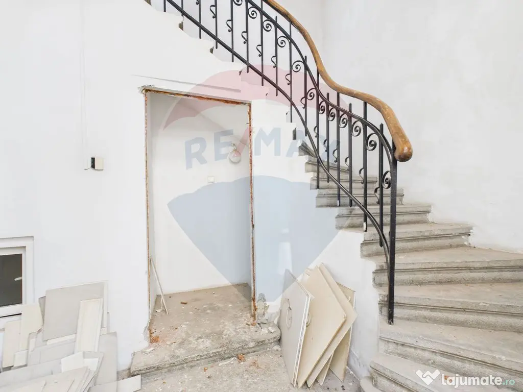 Vila S+P+2+M, 15 camere, ideala pentru investitie - Ștef... 