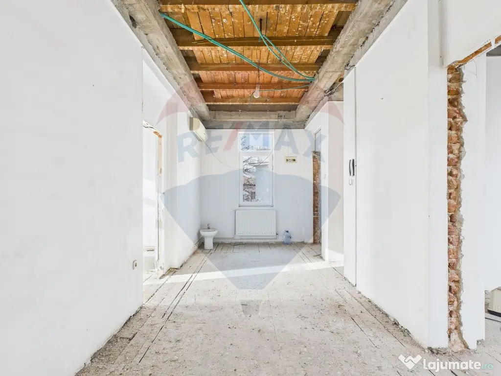 Vila S+P+2+M, 15 camere, ideala pentru investitie - Ștef... 