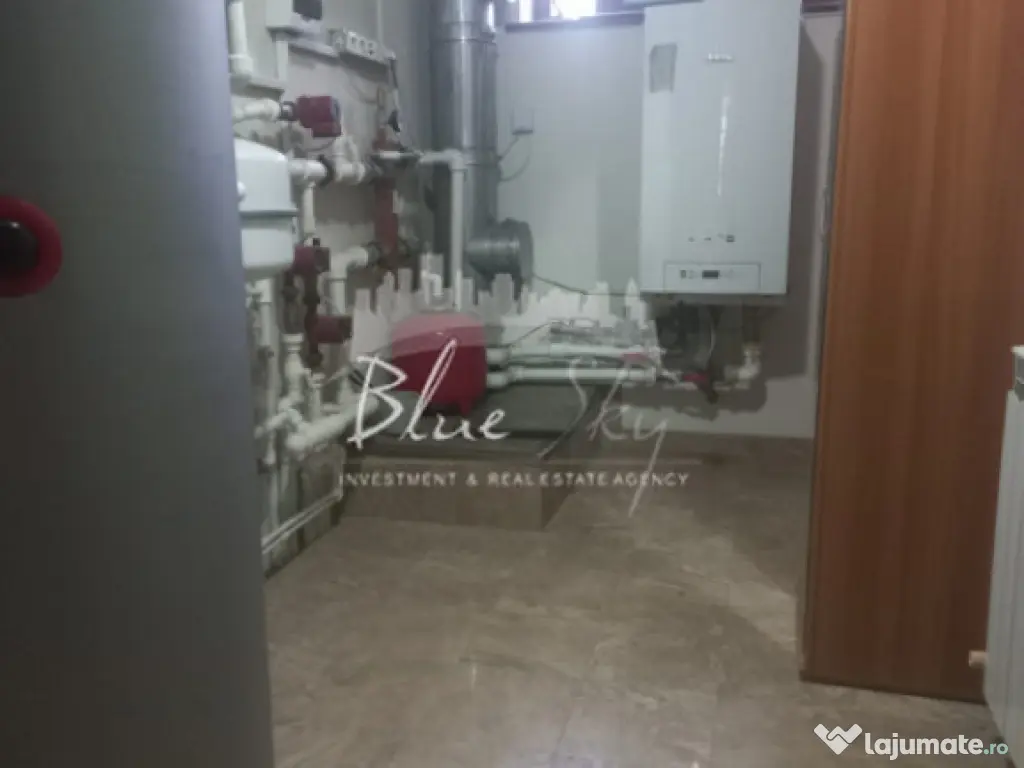 VILA KM 5 - P+1+M 8 CAMERE 