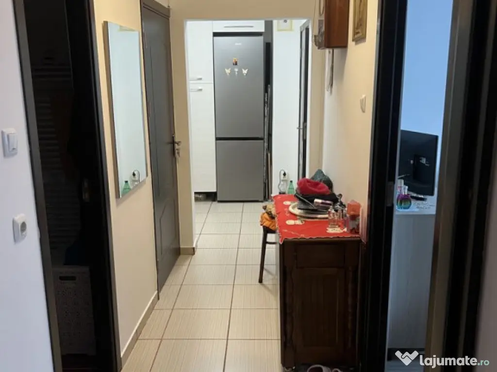 Apartament 2 camere Centrul Civic Toamnei