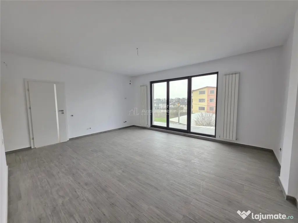 Casa P 1 - 7 camere - s.u. 208 mp - Teren 448 - Pantelimon 