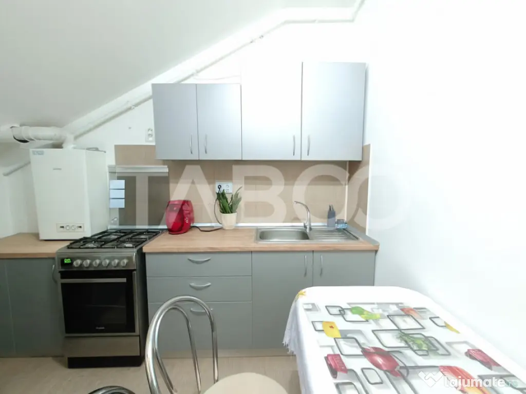 Garsoniera decomandata de vanzare balcon parcare Alma Turnis